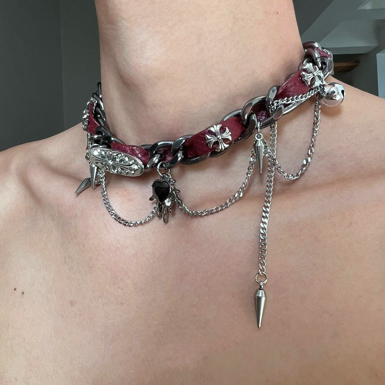 metal necklace