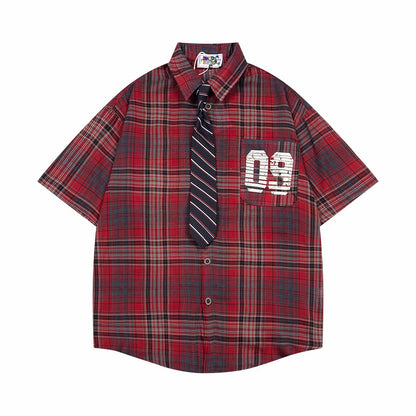 Plaid short-sleeved shirt