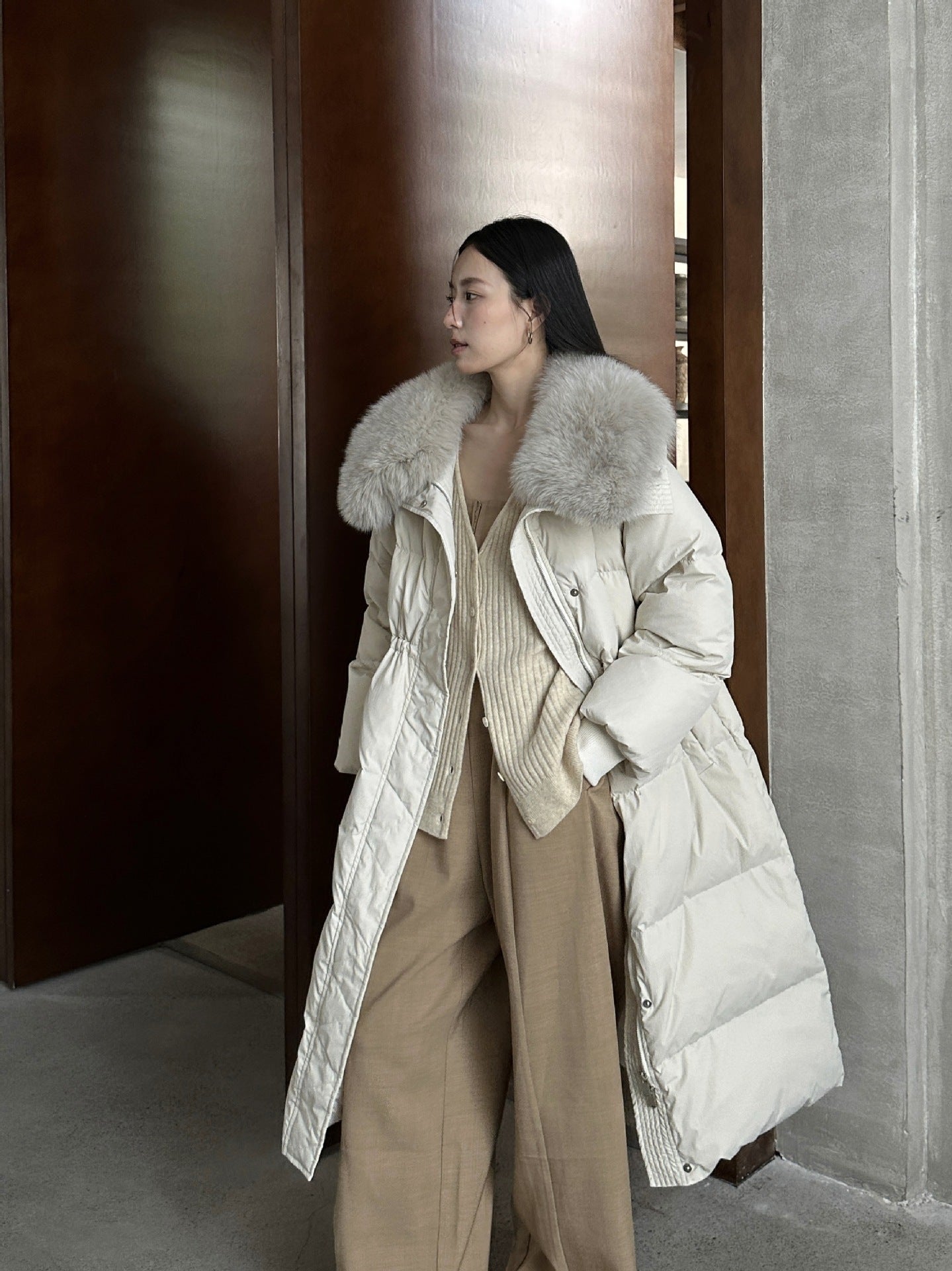 Women's Winter Fox Fur Collar Down Jacket