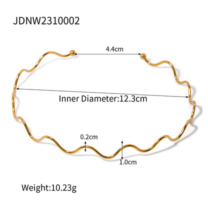 Fashion Stainless Steel Geometric Necklace with Titanium Pendant